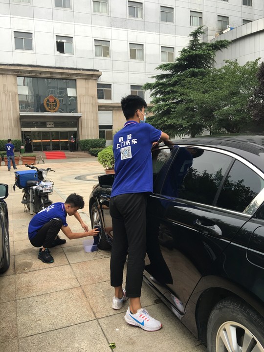 長時間不洗車對愛車有什么影響