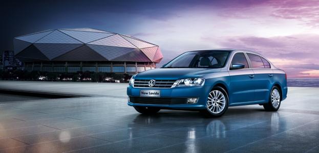 蔚藍(lán)車服：上門微水洗車的優(yōu)勢(shì)是什么？